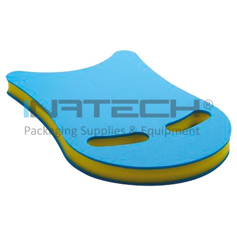 Pluta Inot Din Spuma